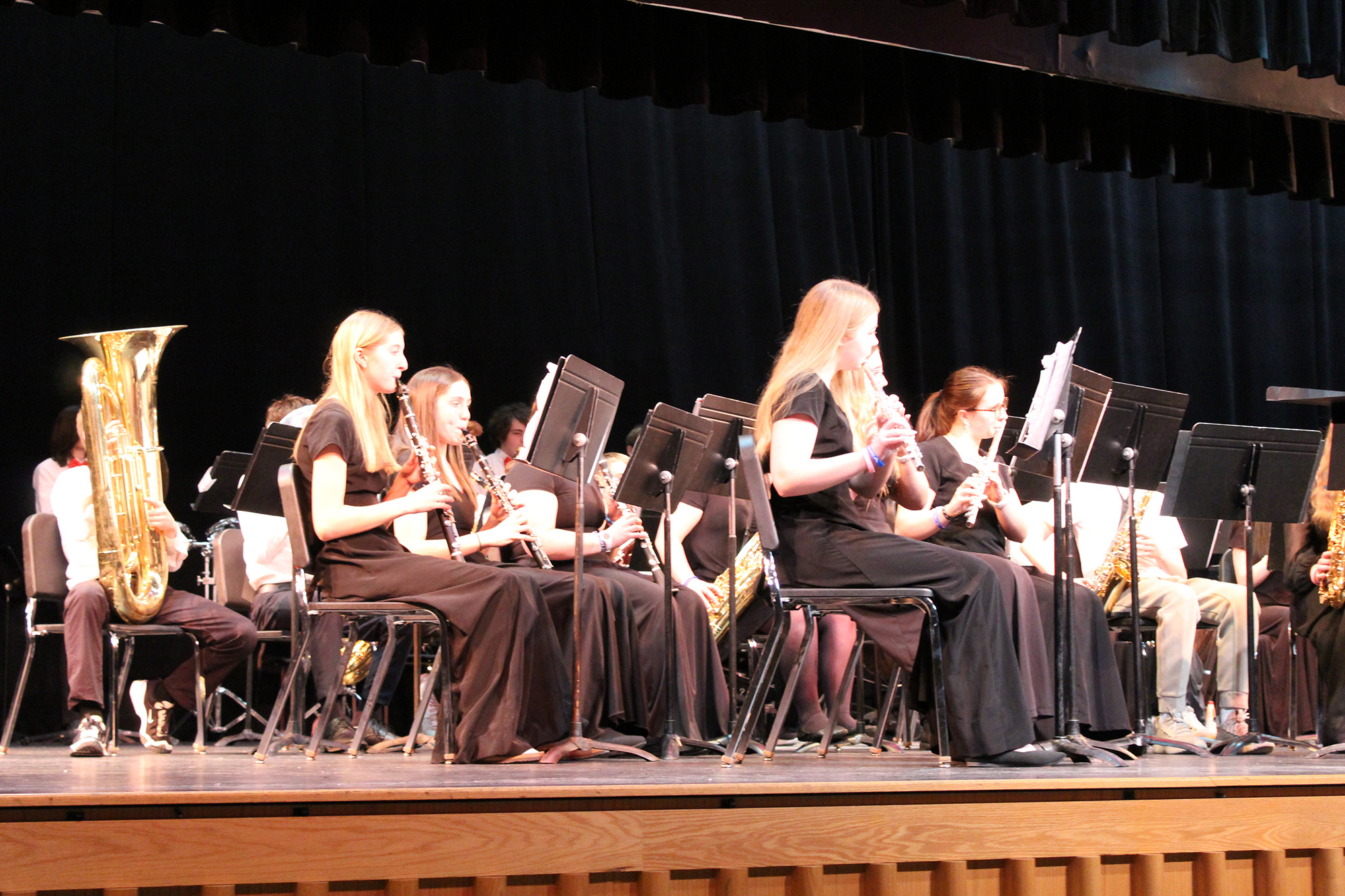 Fabius-Pompey students playing instruments